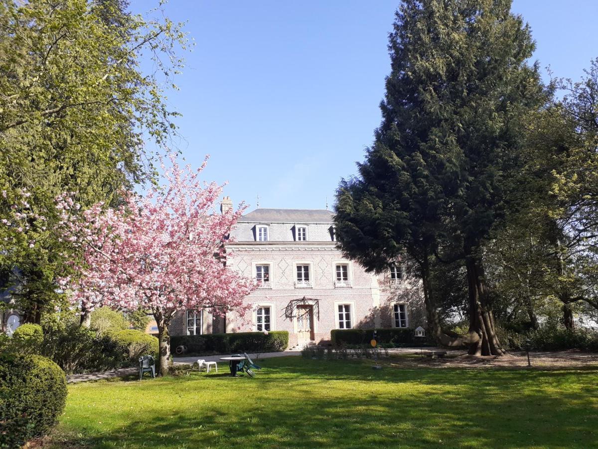Les Gites Du Chateau De Maltot Saint-Ouen-du-Breuil Zewnętrze zdjęcie